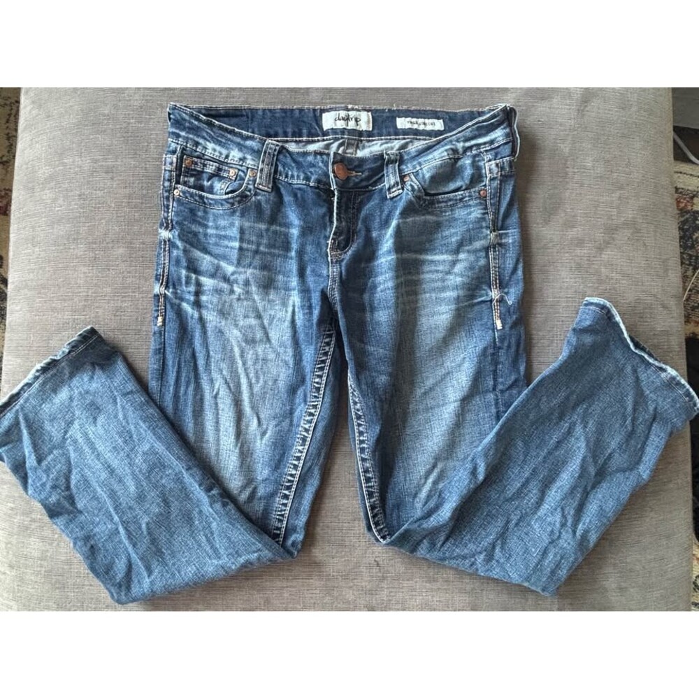 Daytrip Virgo Bootcut Jeans Women's Size 29L Medium Wash Distressed